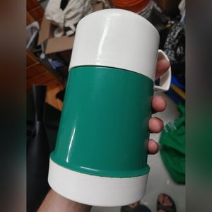 16 oz Thermos, Used, Good Condition, Green